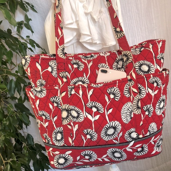VERA BRADLEY Deco Daisy XL tote bag travel bag red black white floral pattern - Picture 1 of 14